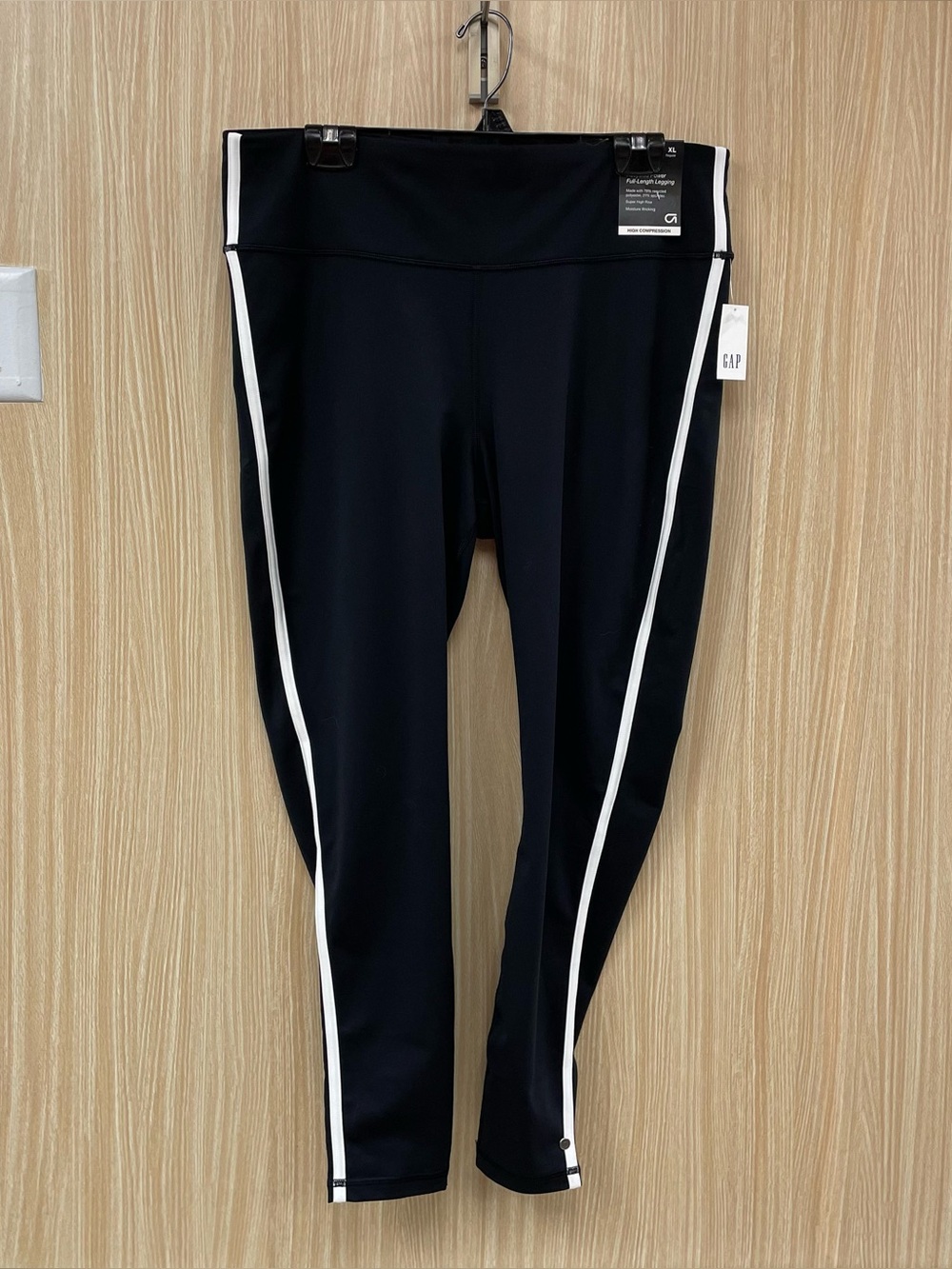 NWT Gap Black Color Block leggings Size XL
